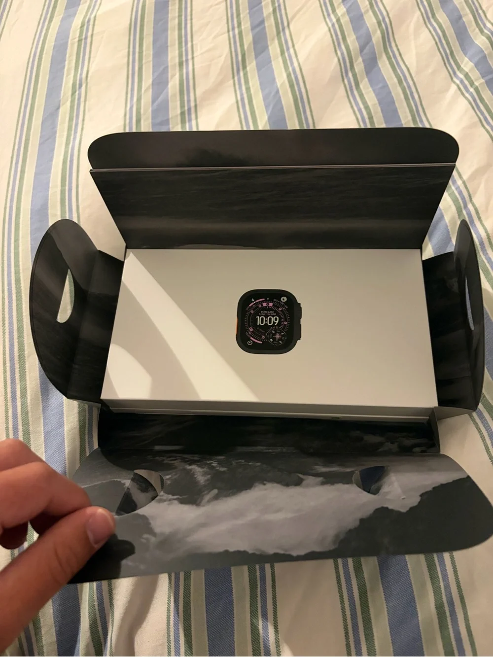 Apple Watch Ultra 3 brand new black trail loop 49mm